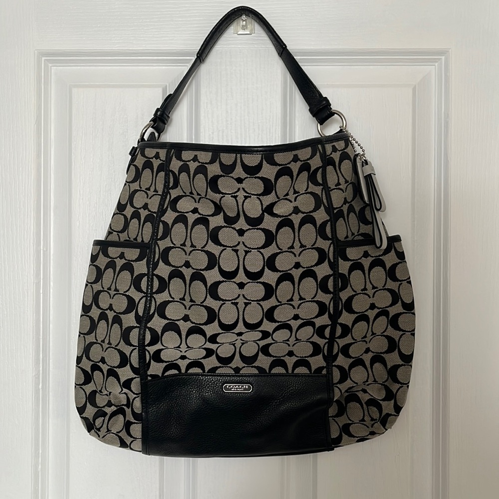 PARK SIGNATURE HOBO (COACH F30341)